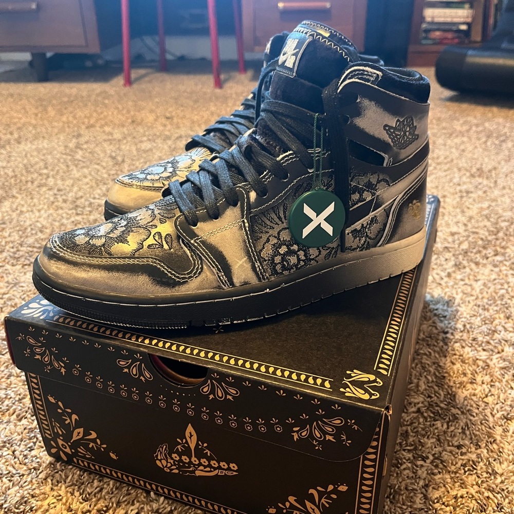 Jordan 1 High ZOOM air CMFT 2 (Dia De Muertos)